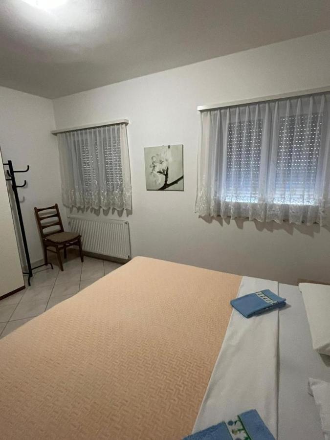 Apartments Filip Фажана Екстер'єр фото